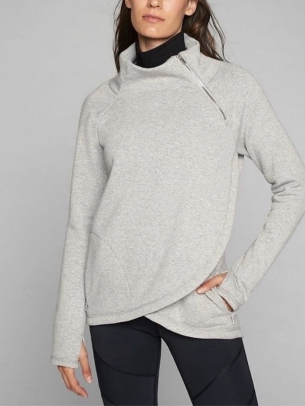 Athleta Cozy Karma Asym Pullover Sweatshirt Thermal Size MPocket Gray